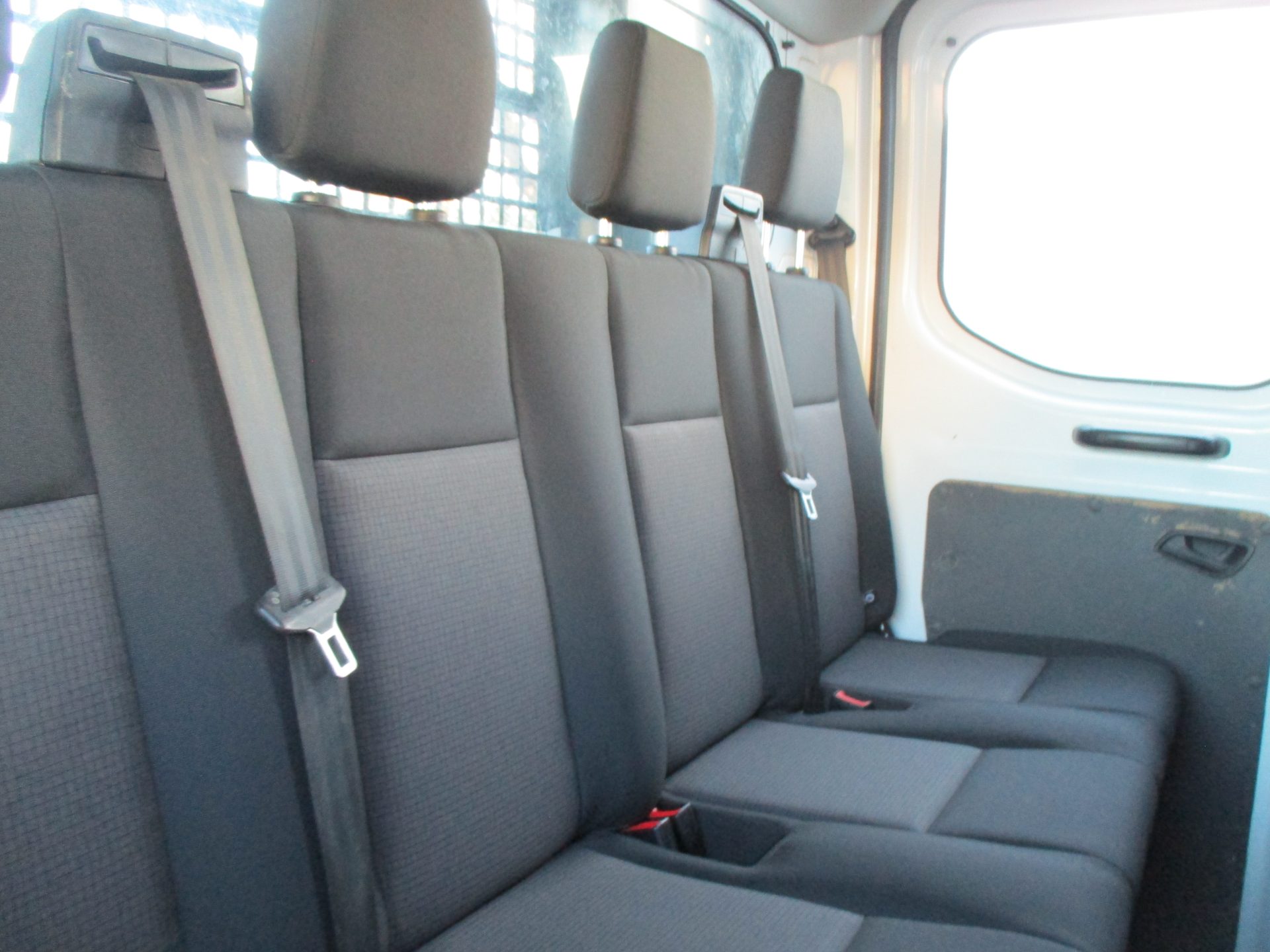 Ford 350 130 BHP DOUBLE CAB TIPPER TDCI - Image 7