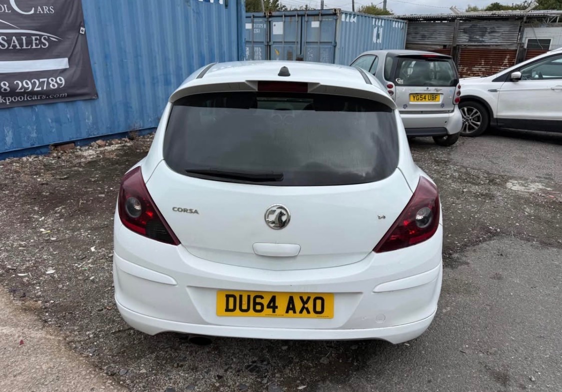 Vauxhall Corsa sri - Image 4