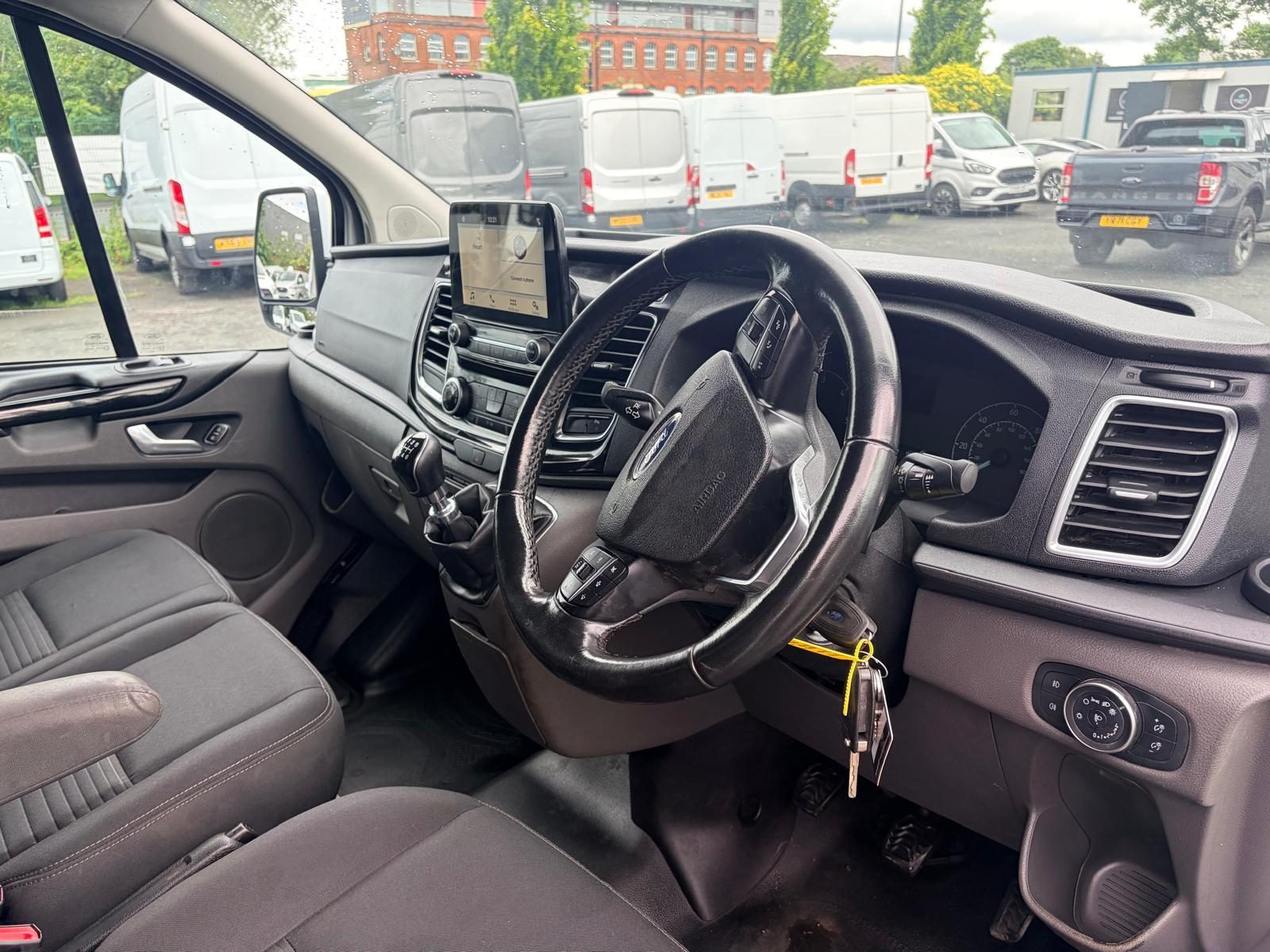 Ford Transit Custom 2.0 300 - Image 9