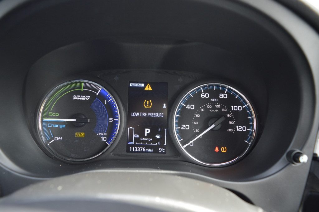 Mitsubishi Outlander - Image 17