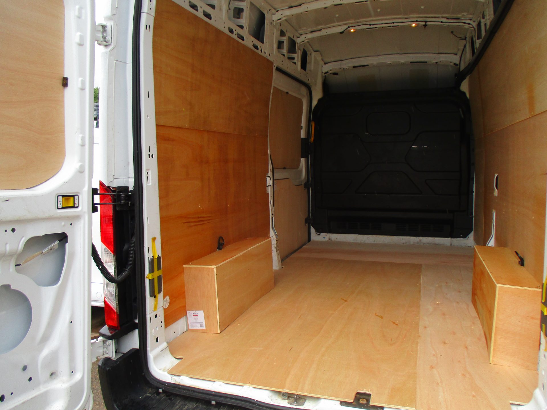 Ford 350 L3 H3 TDCI - Image 6