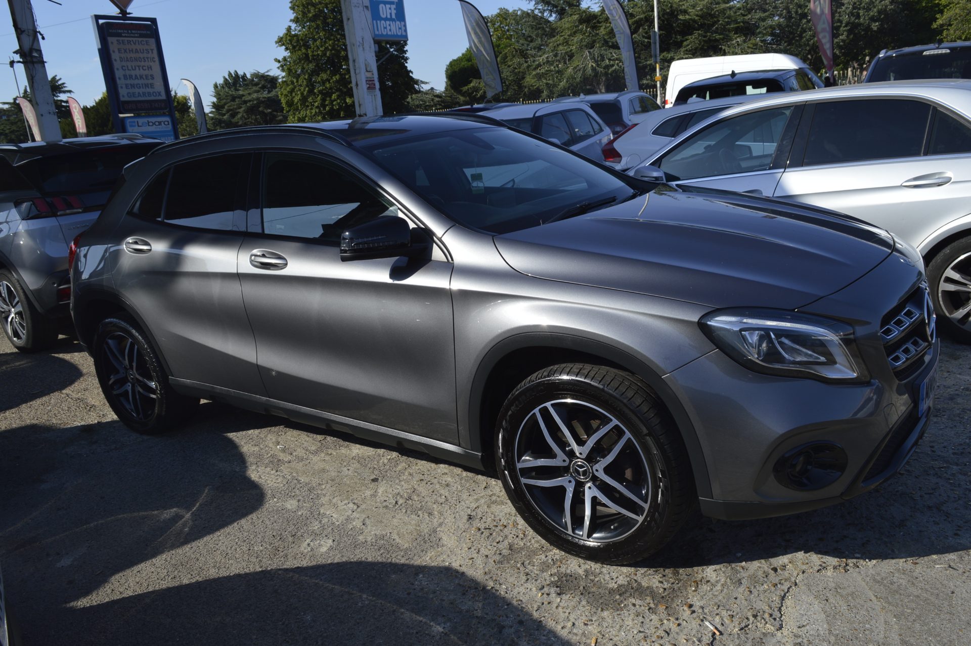 Mercedes-benz GLA AUTO - Image 6