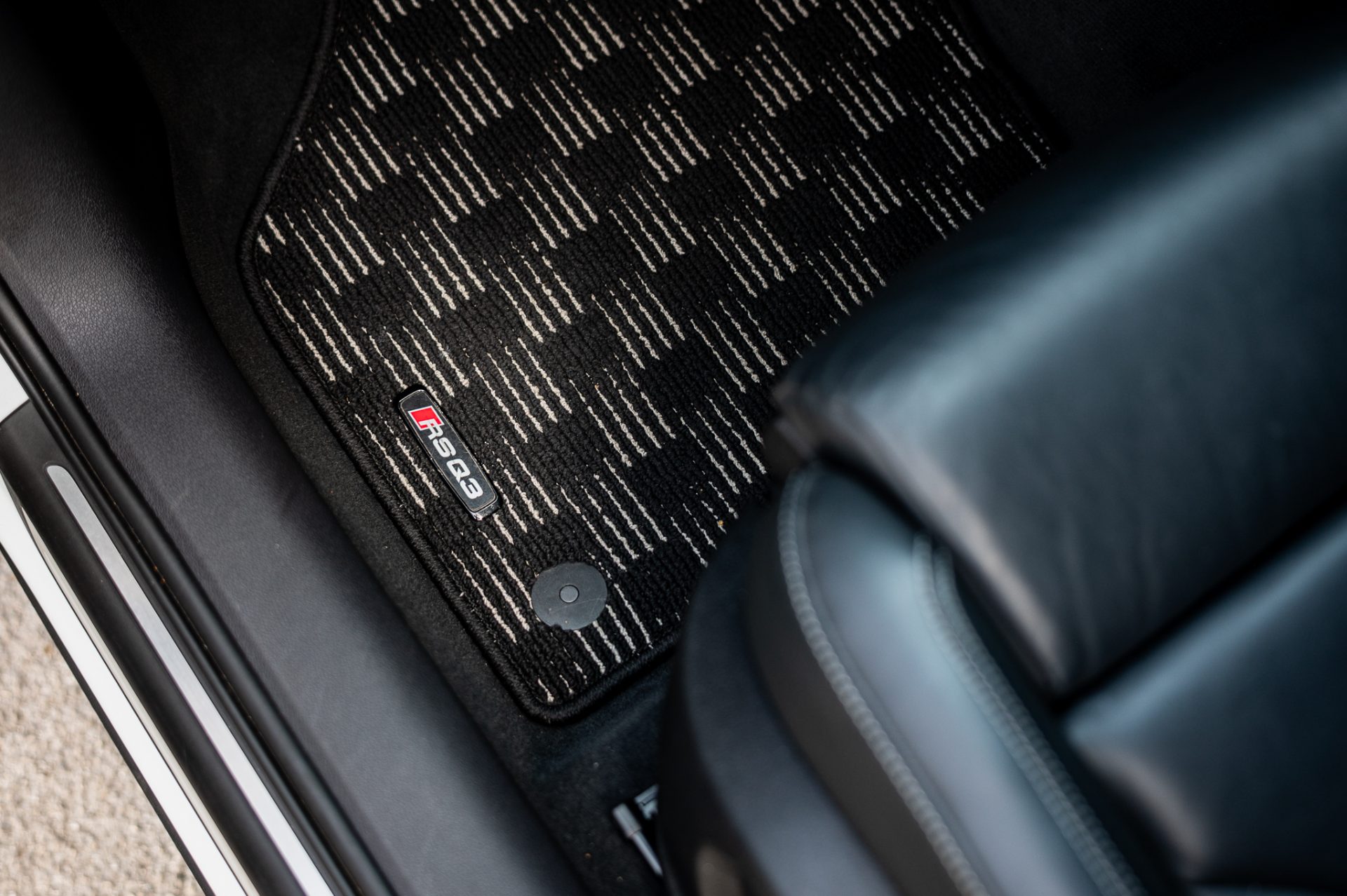 Audi RSQ3 - Image 30