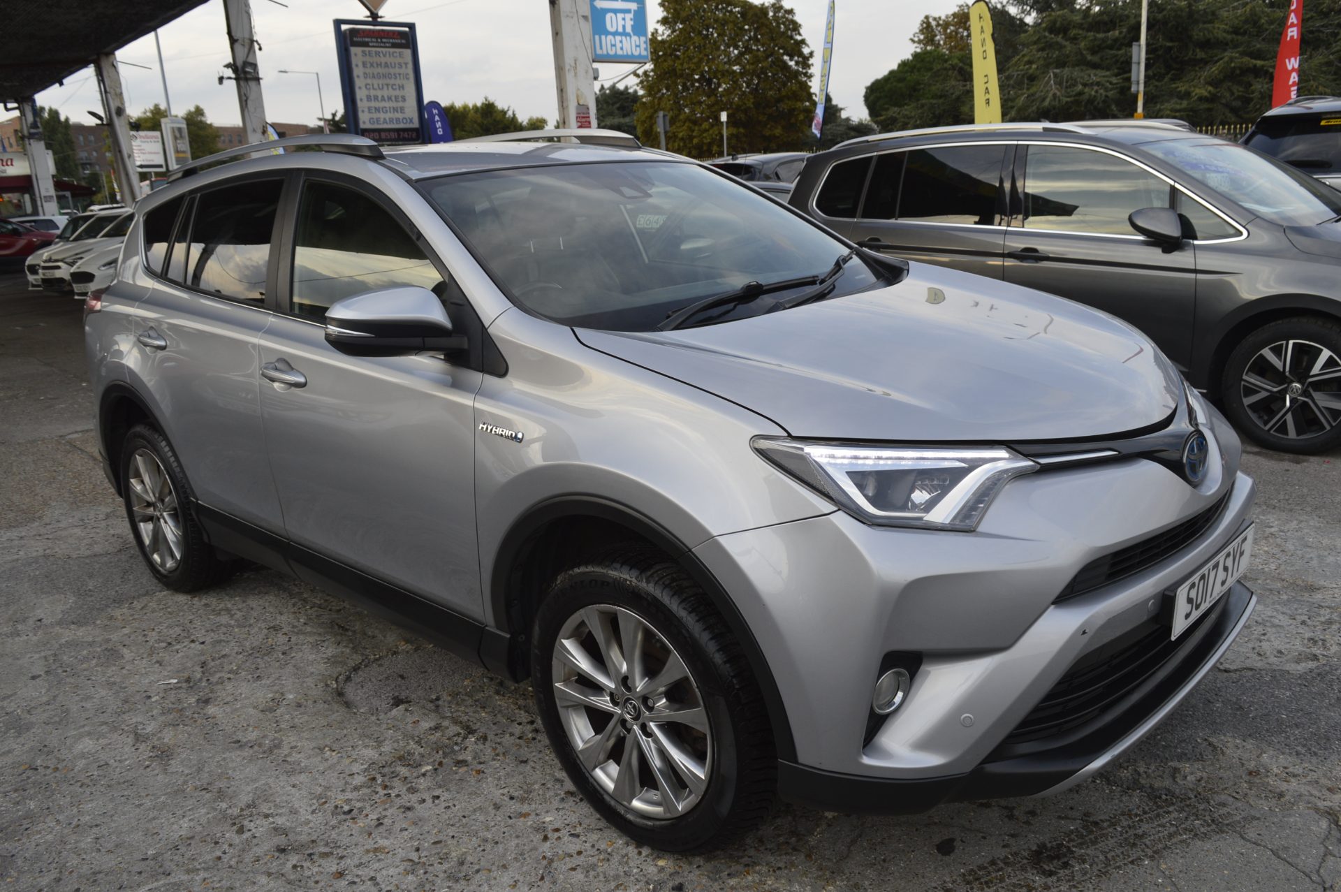 Toyota RAV 4 HYBRID AUTO
