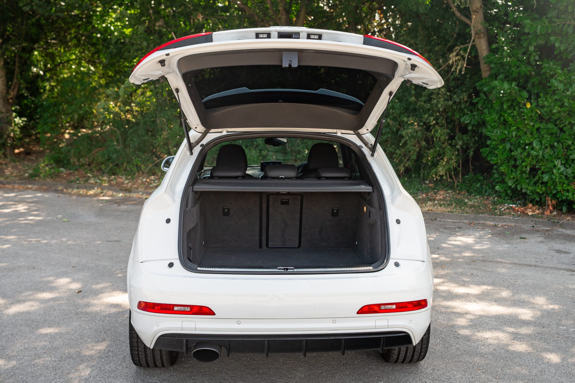 Audi RSQ3 - Image 16
