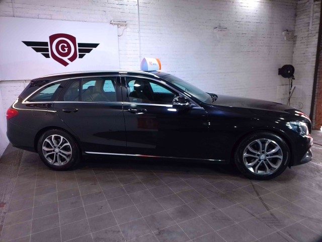 Mercedes-Benz C Class - Image 4