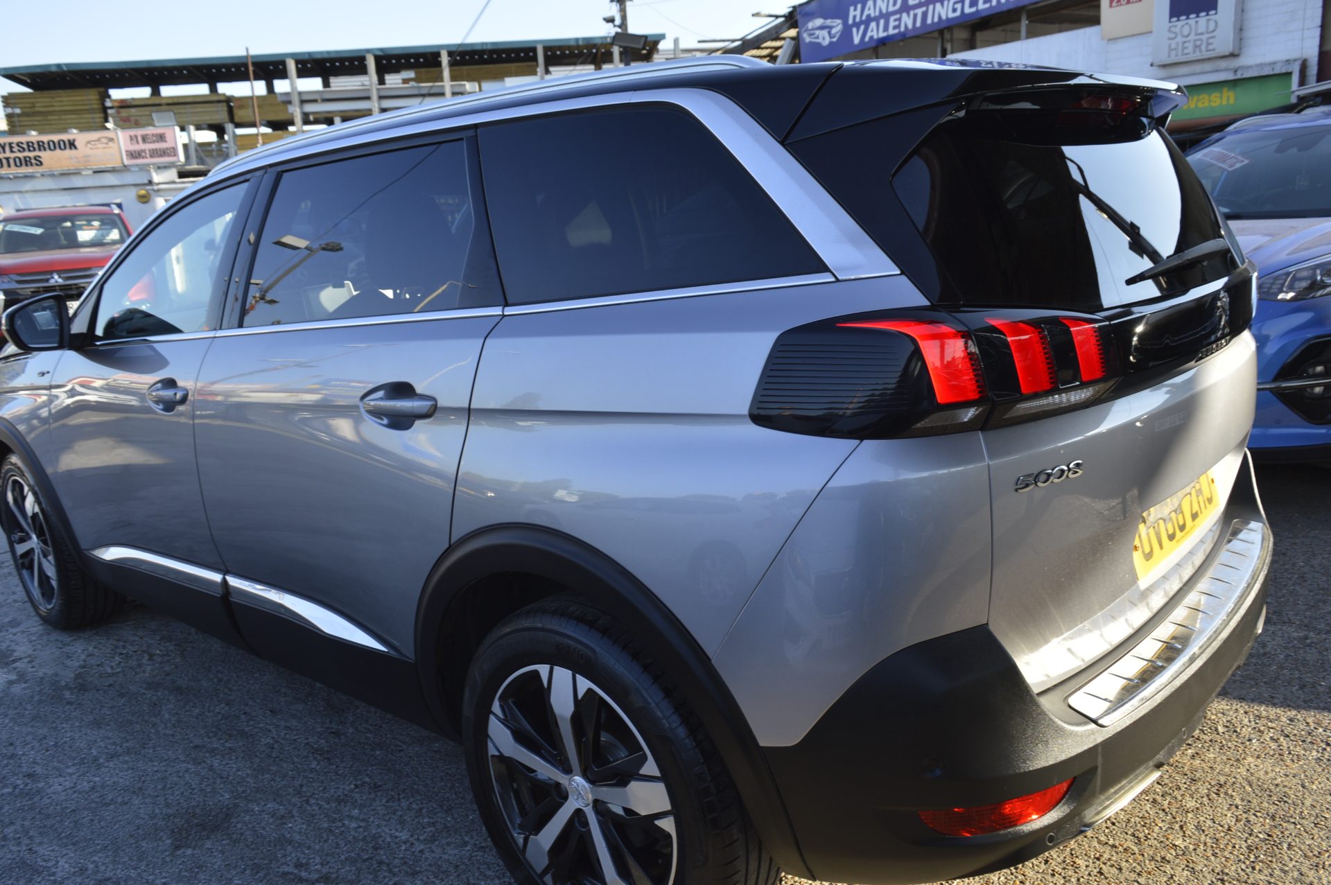 Peugeot 5008 GT - Image 4