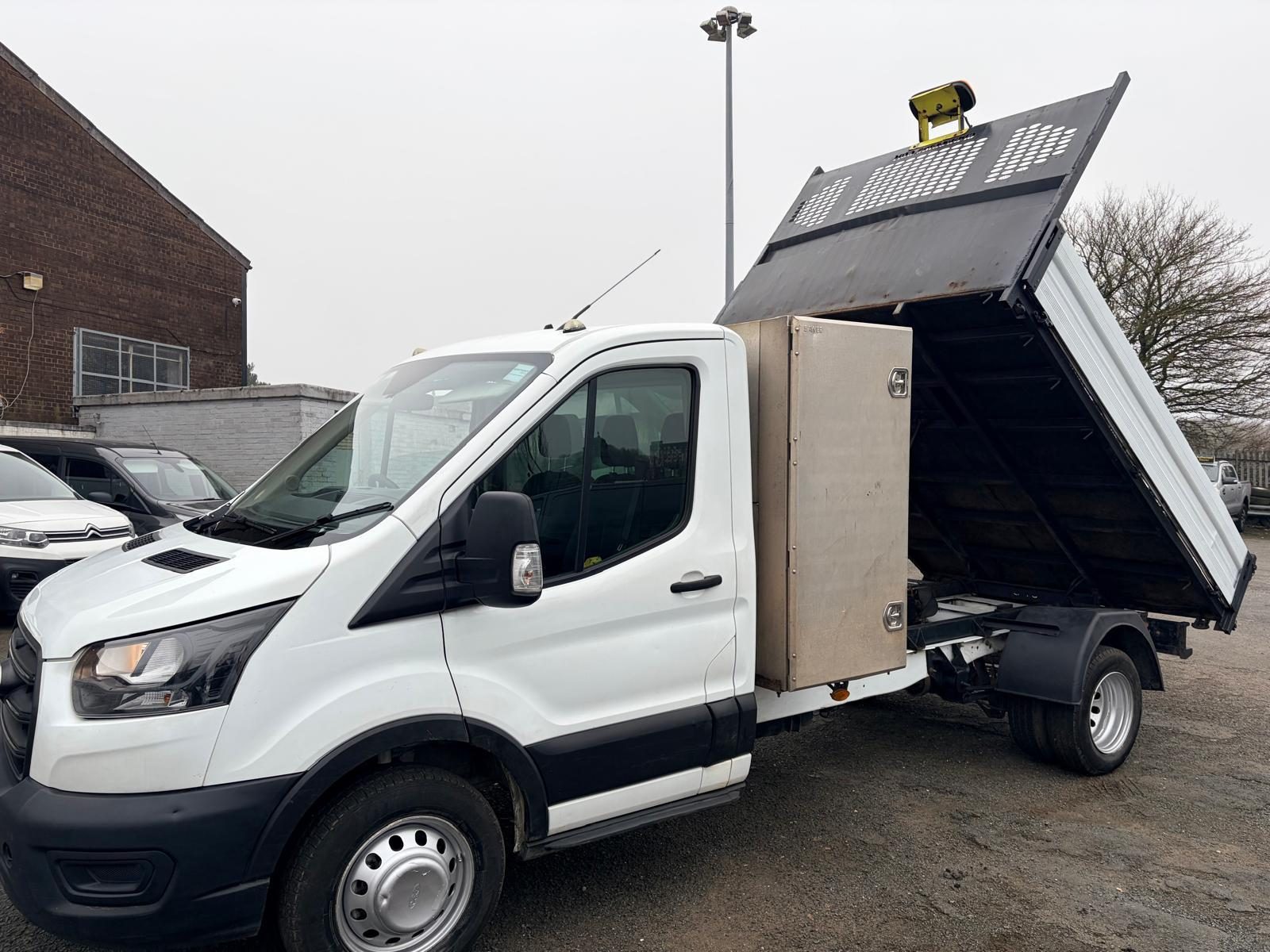 Ford Transit 2.0 350 Ecoblue - Image 10