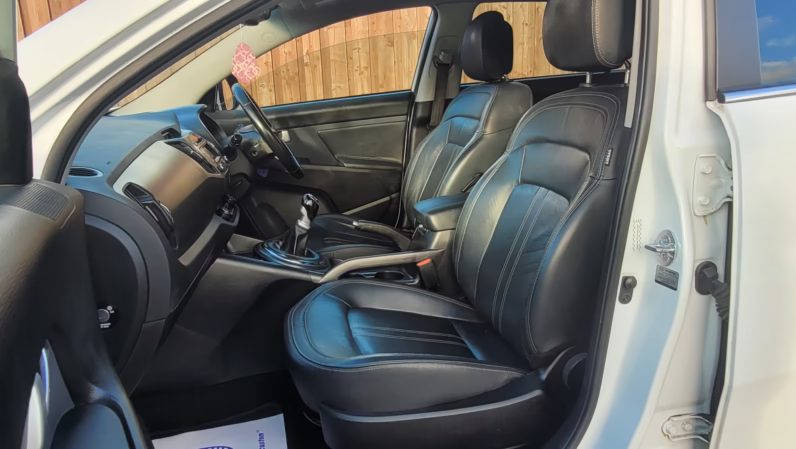 Kia Sportage 1.7 Crdi Ecodynamics - Image 19