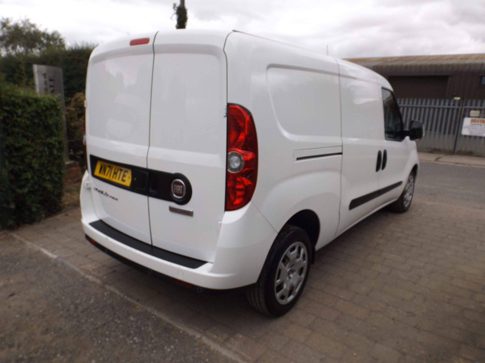Fiat 1.6 Doblo Maxi Cargo 1.6 Multijet Ii 105 Hp Tec - Image 3