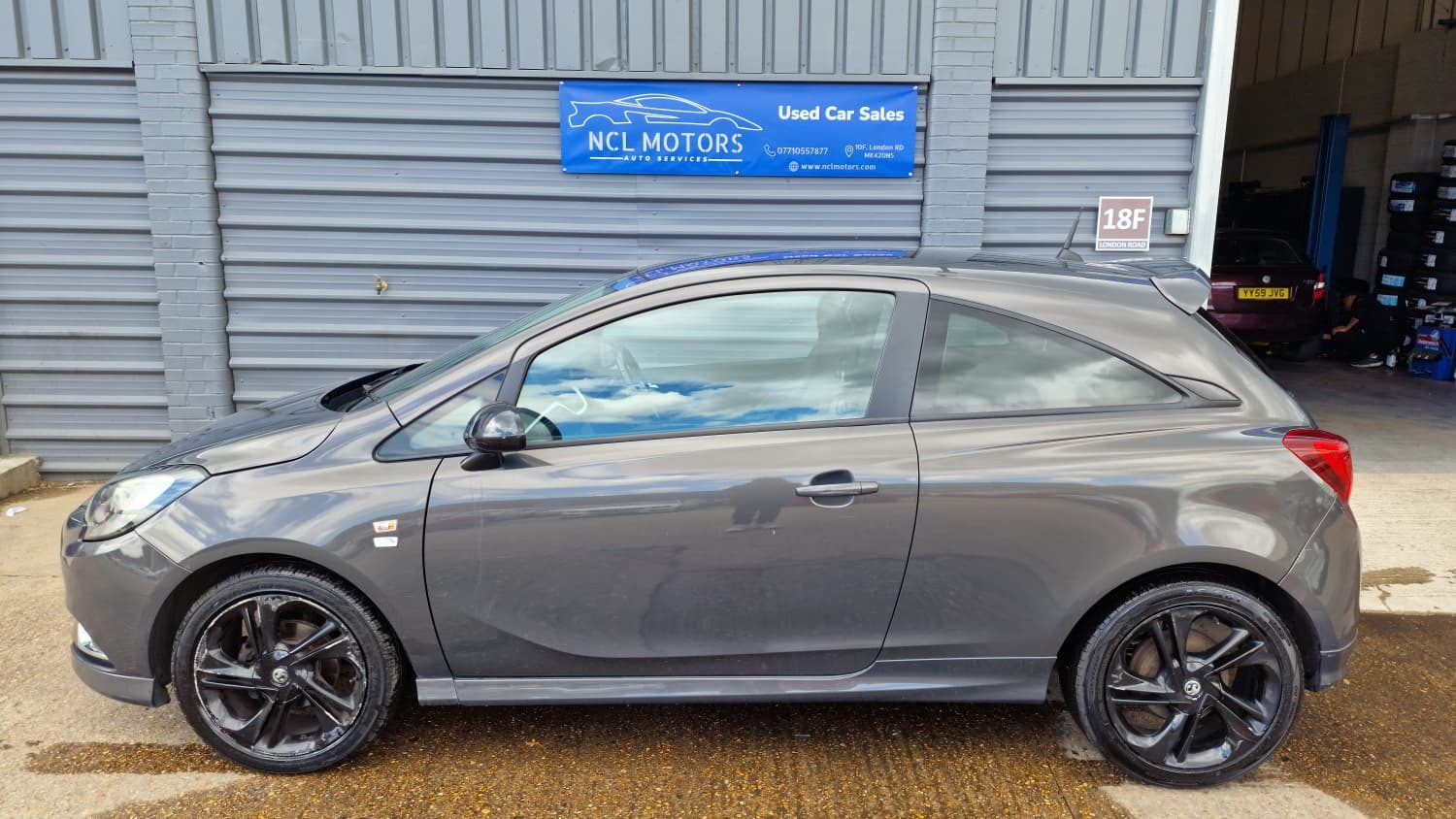 Vauxhall Corsa Limited Edition - Image 4