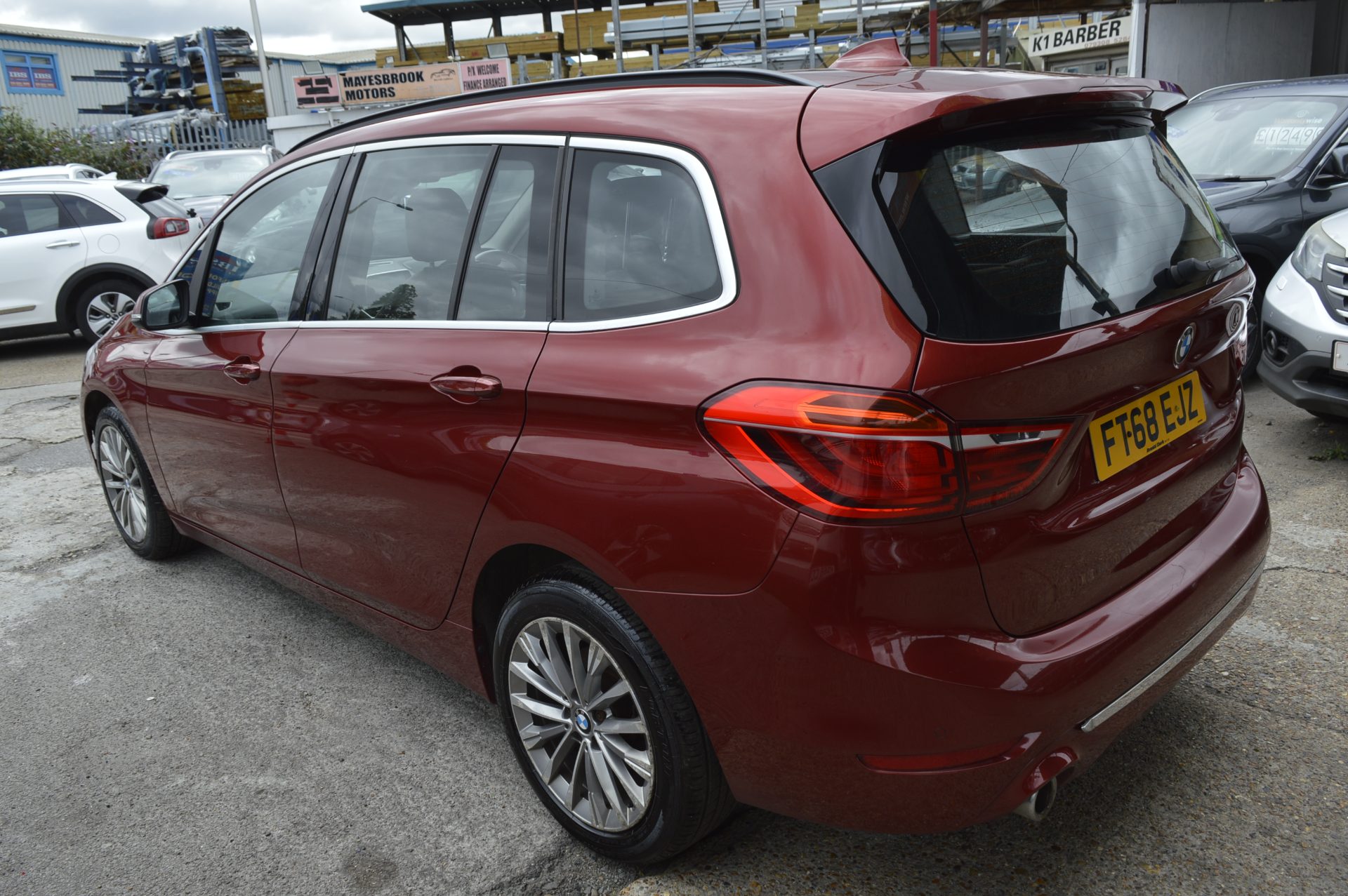 Bmw 218i 7 seats petrol - Image 4