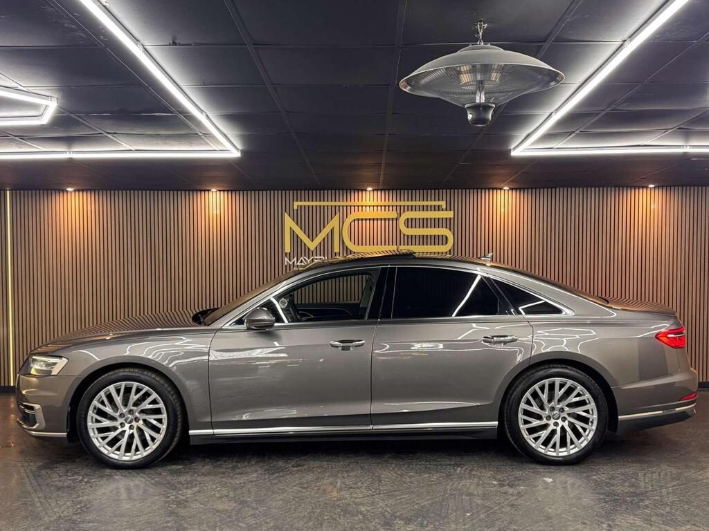 Audi A8 - Image 12