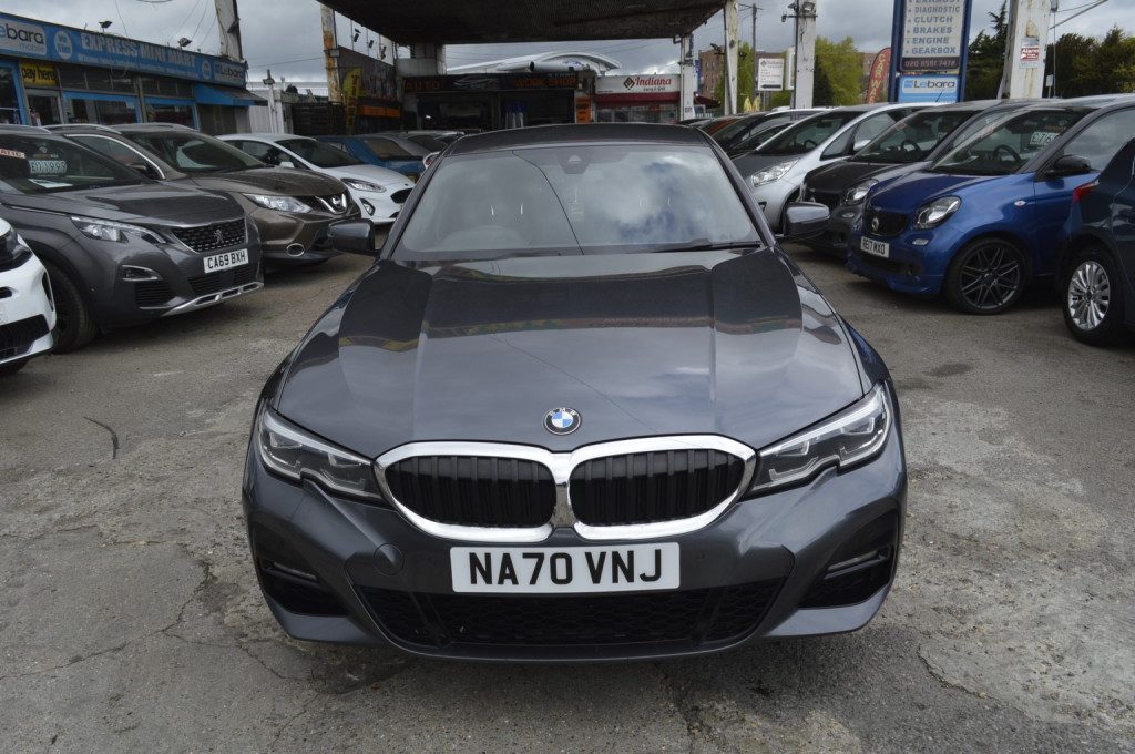 Bmw 3 Series - Image 8