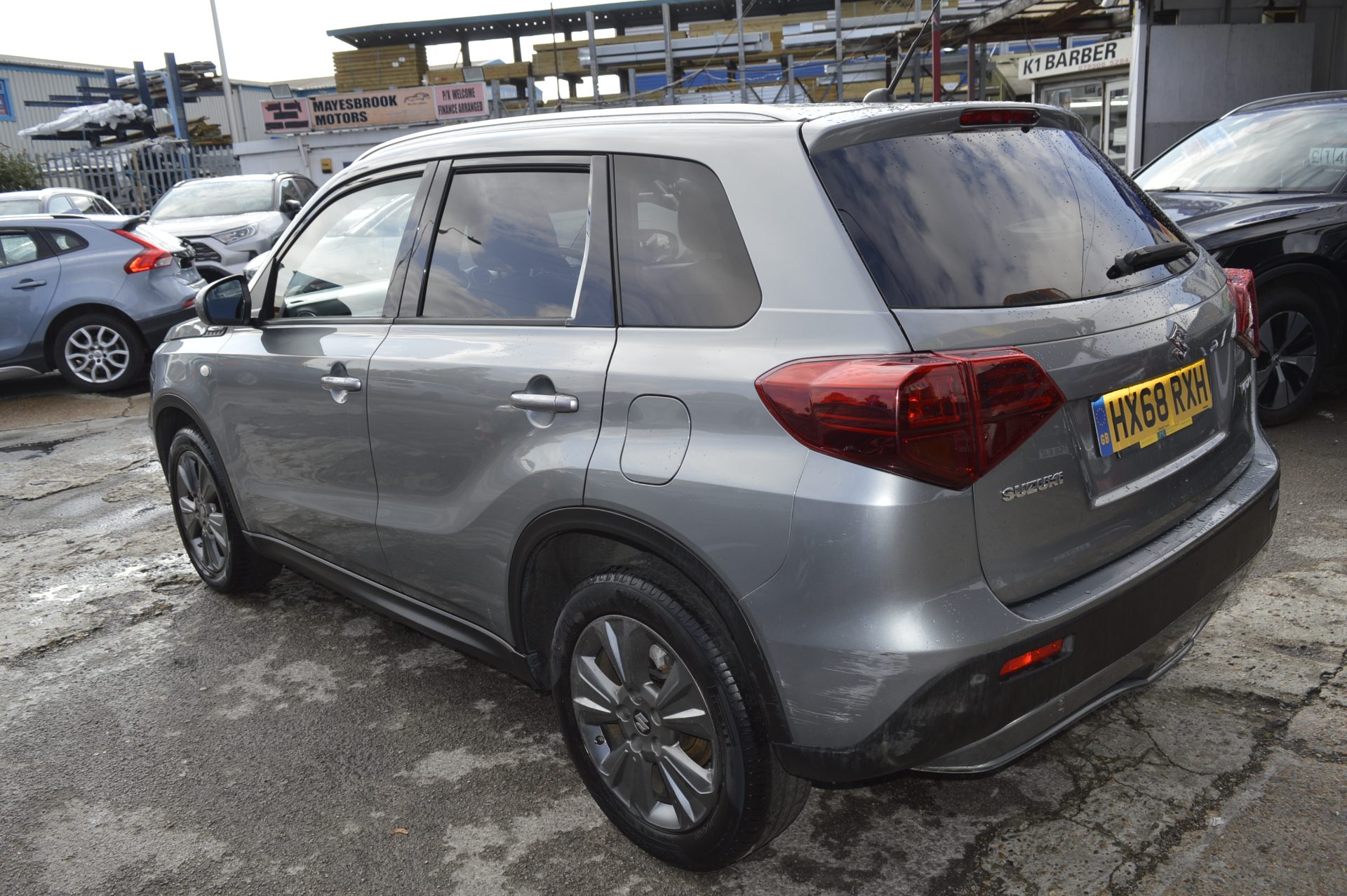 Suzuki VITARA AUTO PETROL - Image 4