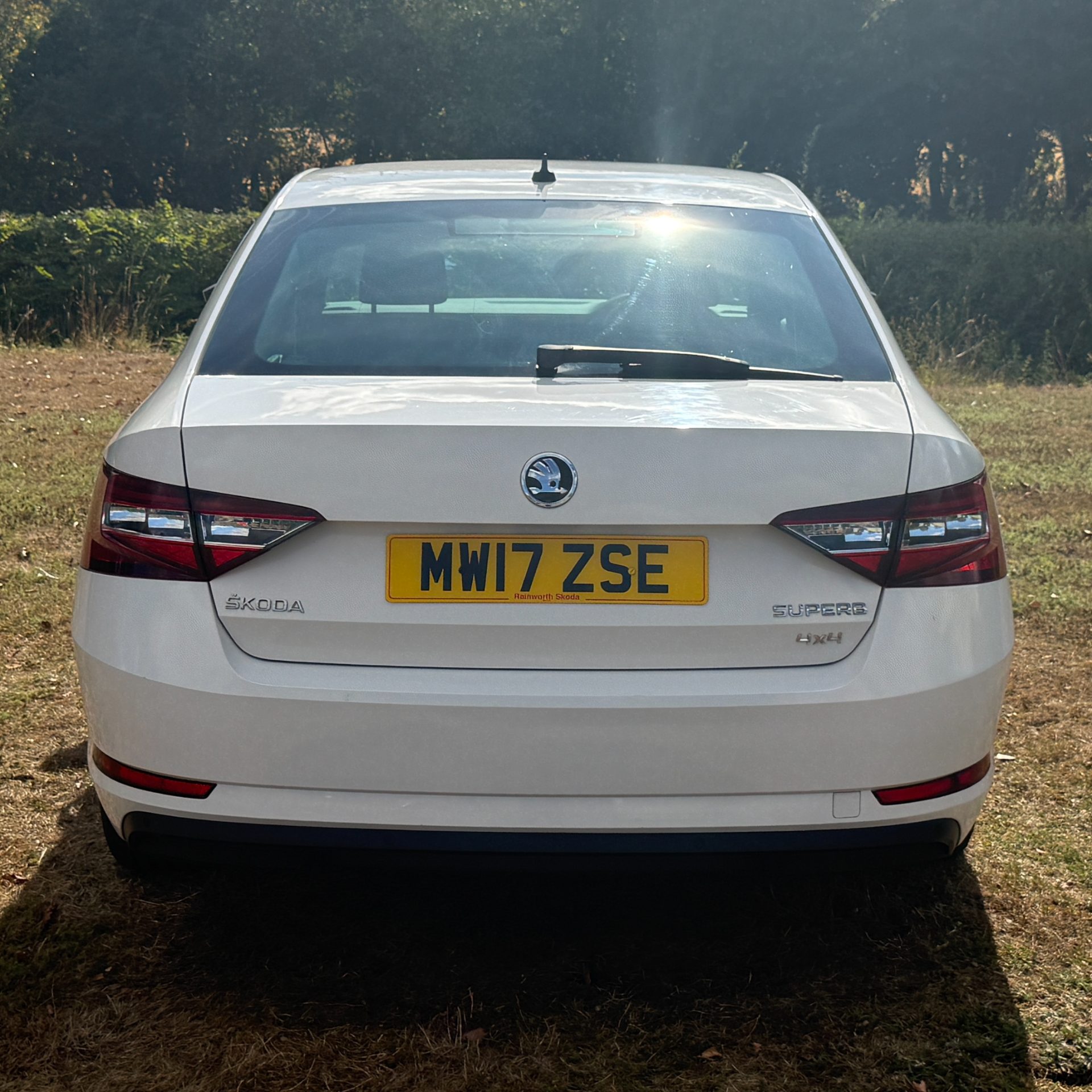 Skoda Skoda Superb 2.0 TDI SE L Executive Hatchback 5dr Diesel Manual 4WD Euro 6 (s/s) (150 ps) - Image 13