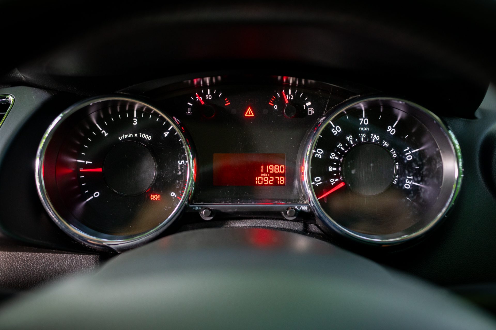 Peugeot 3008 1.6 HDi Sport - Image 18