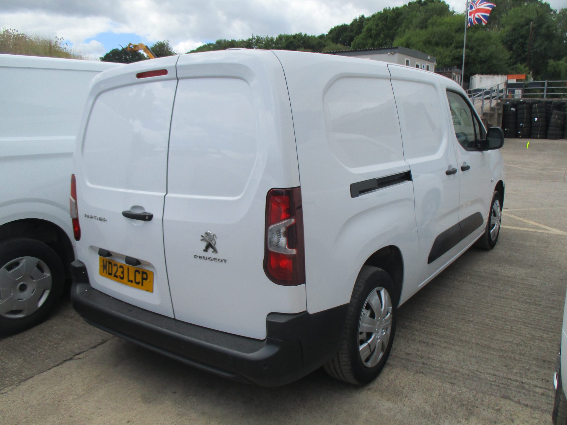 Peugeot 950 Partner Pro  L2 H1 - Image 5