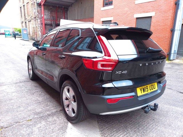 Volvo Xc40 - Image 3