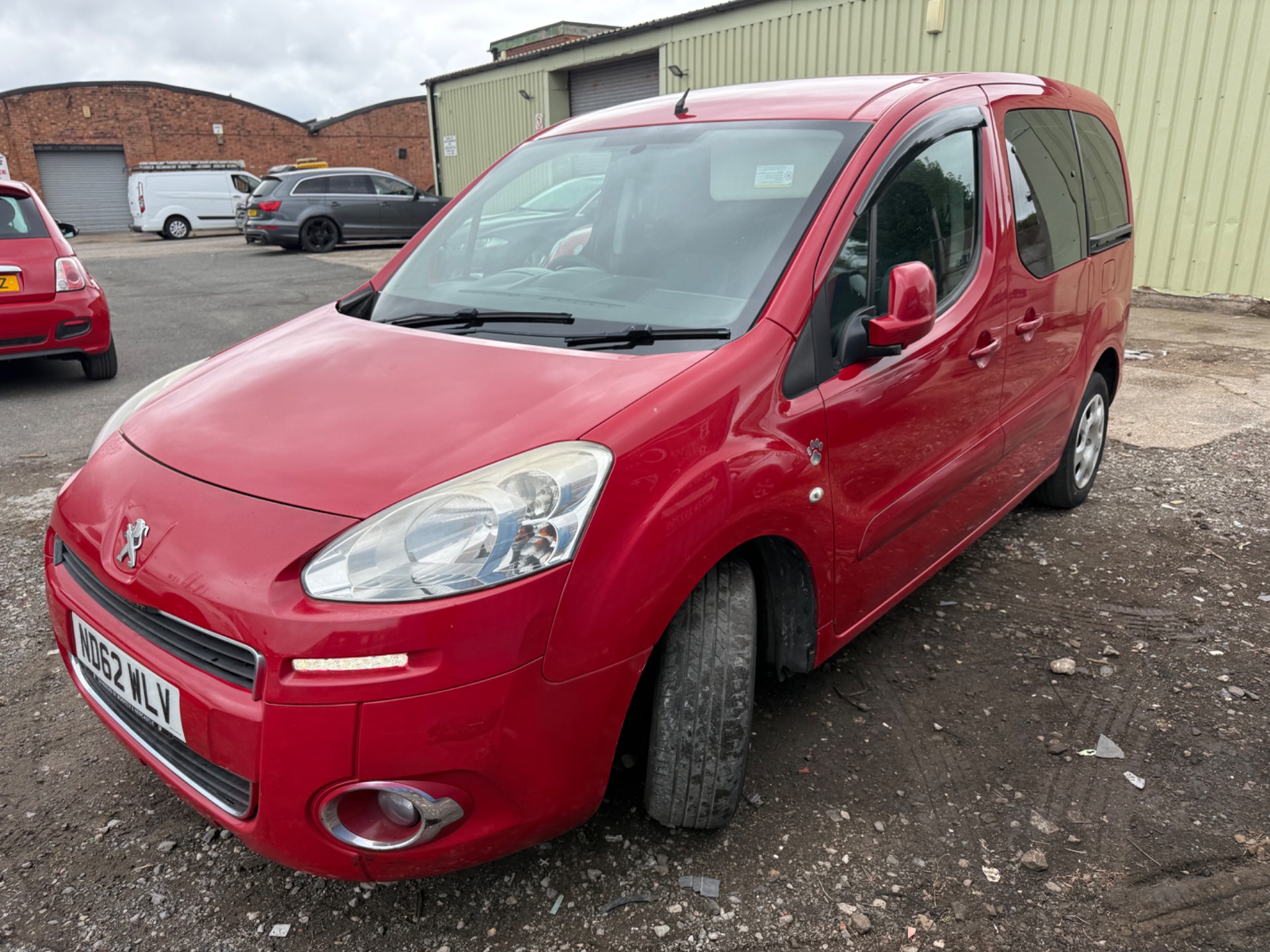 Peugeot Partner teepee - Image 3