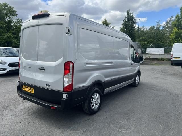 Ford Transit 2.0 350 Ecoblue - Image 13