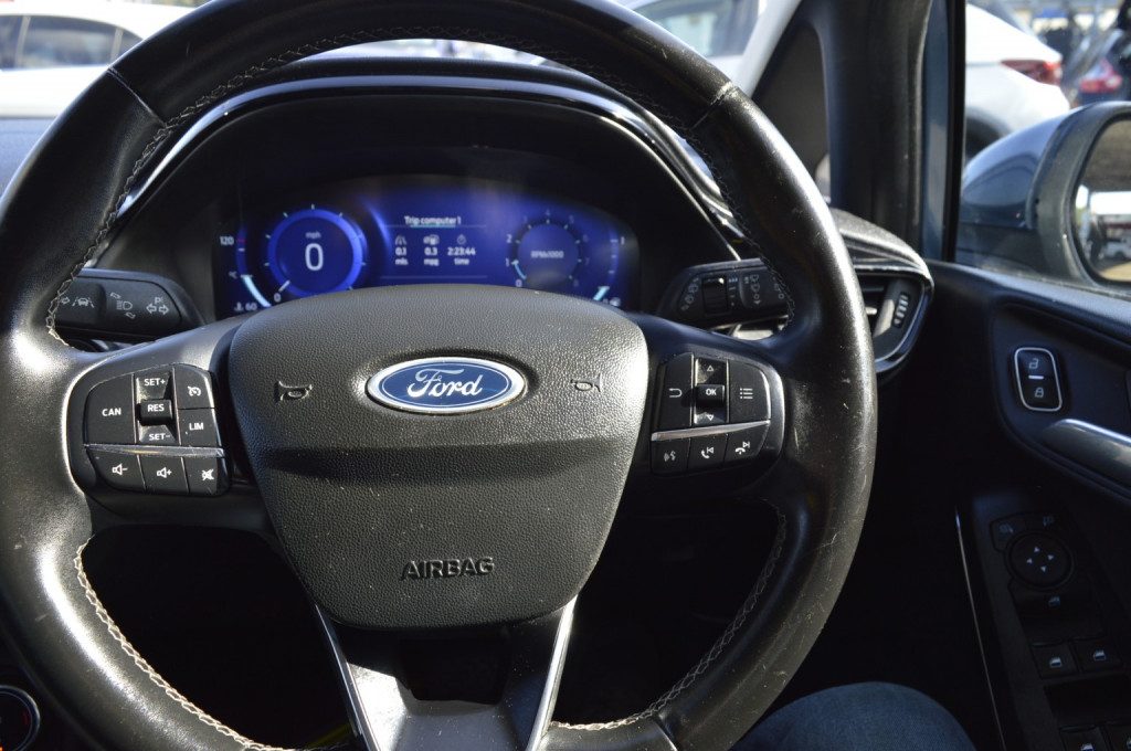 Ford Fiesta - Image 13