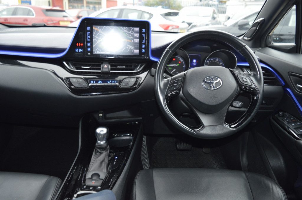 Toyota C-Hr - Image 14