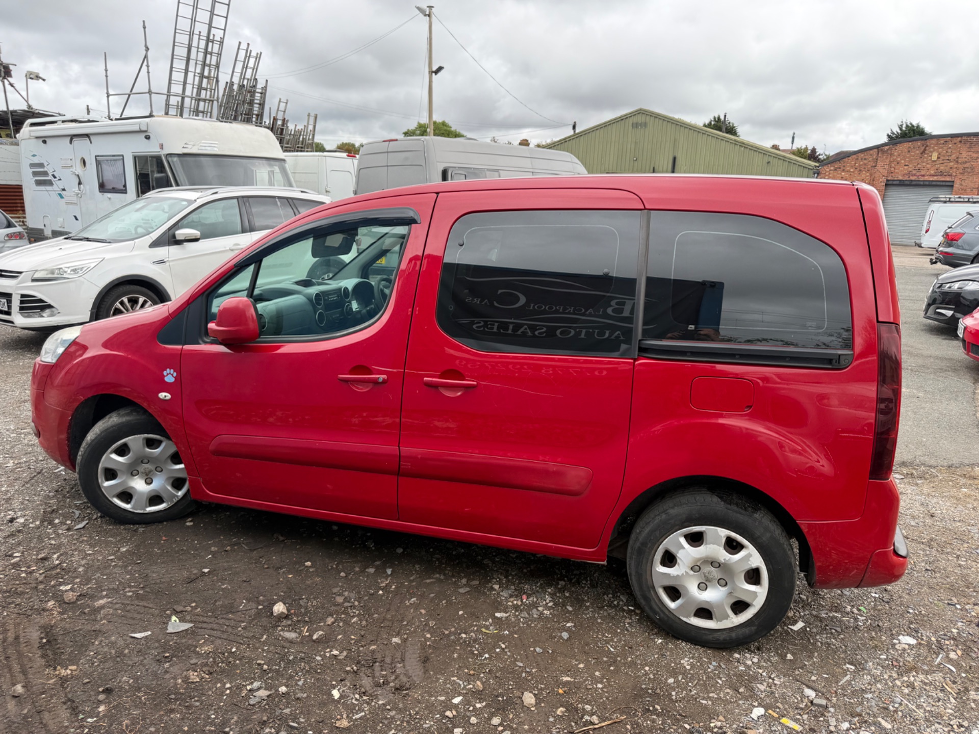 Peugeot Partner teepee - Image 4