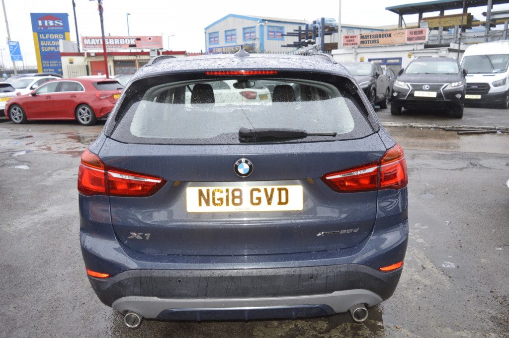 Bmw X1 - Image 12