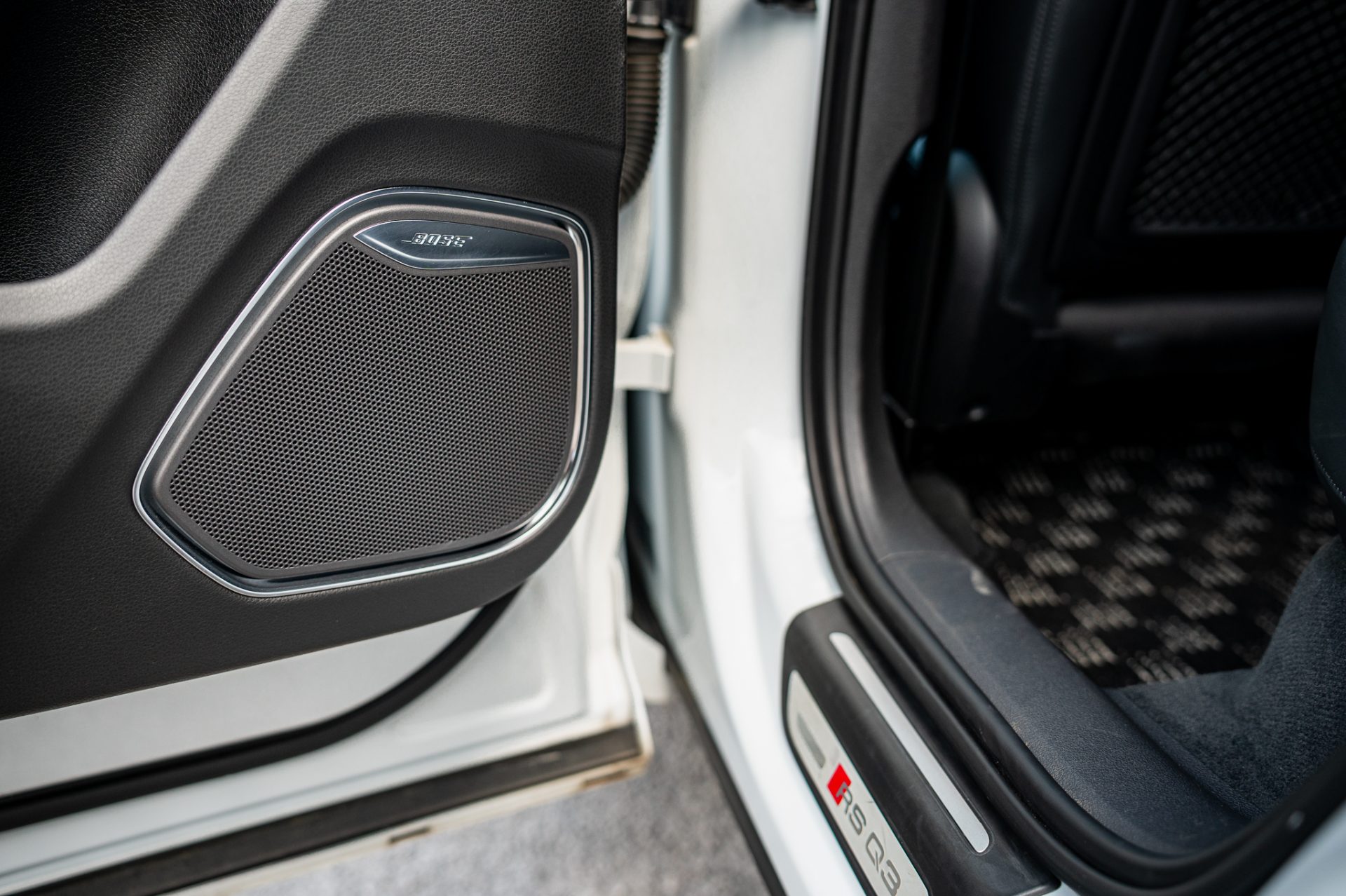 Audi RSQ3 - Image 28