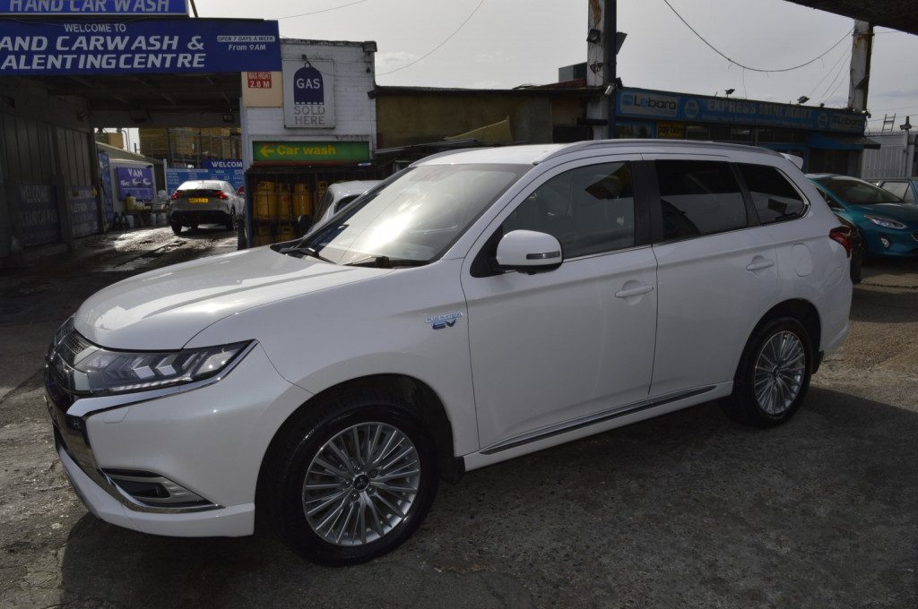 Mitsubishi Outlander - Image 6
