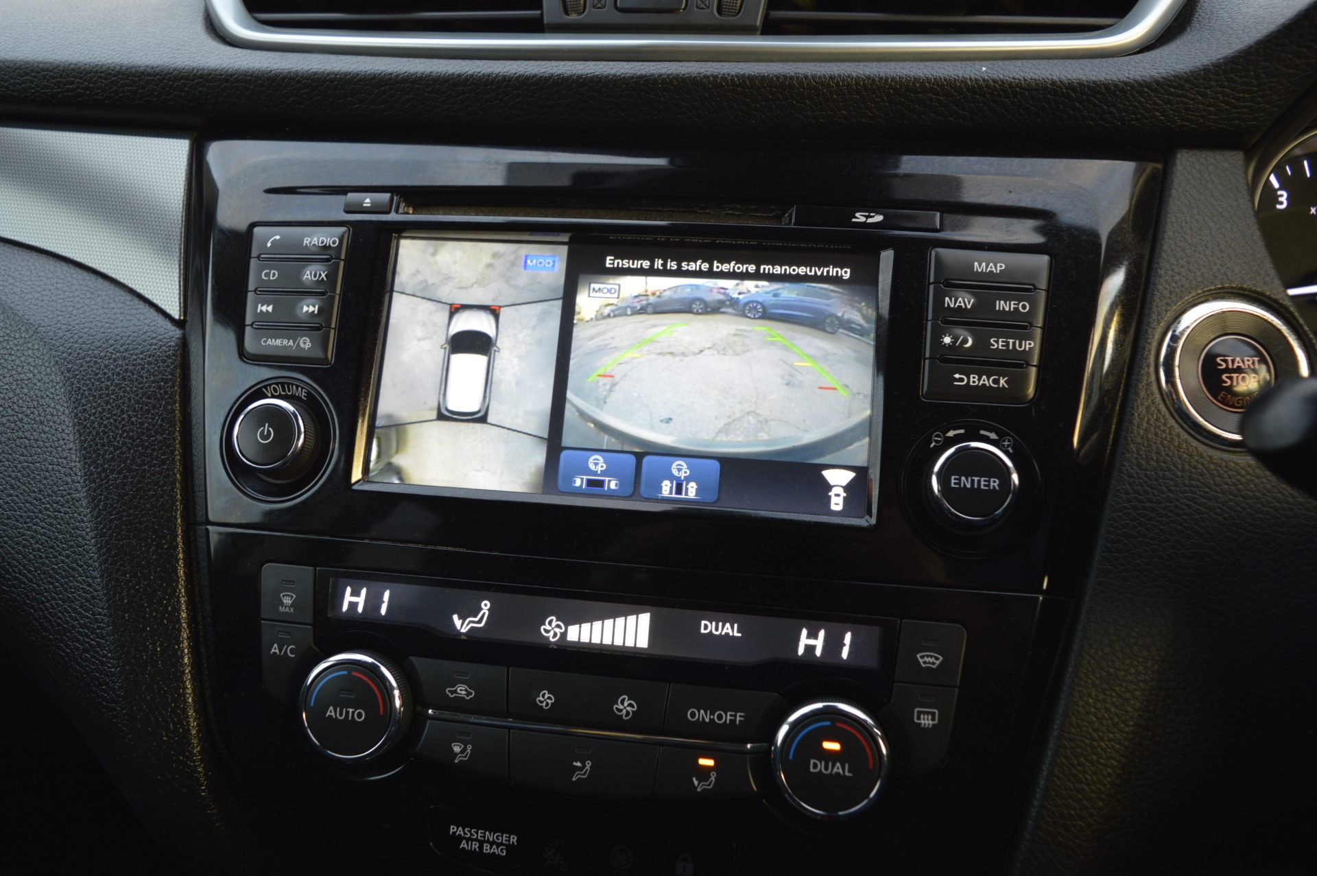 Nissan QASHQAI AUTO - Image 18
