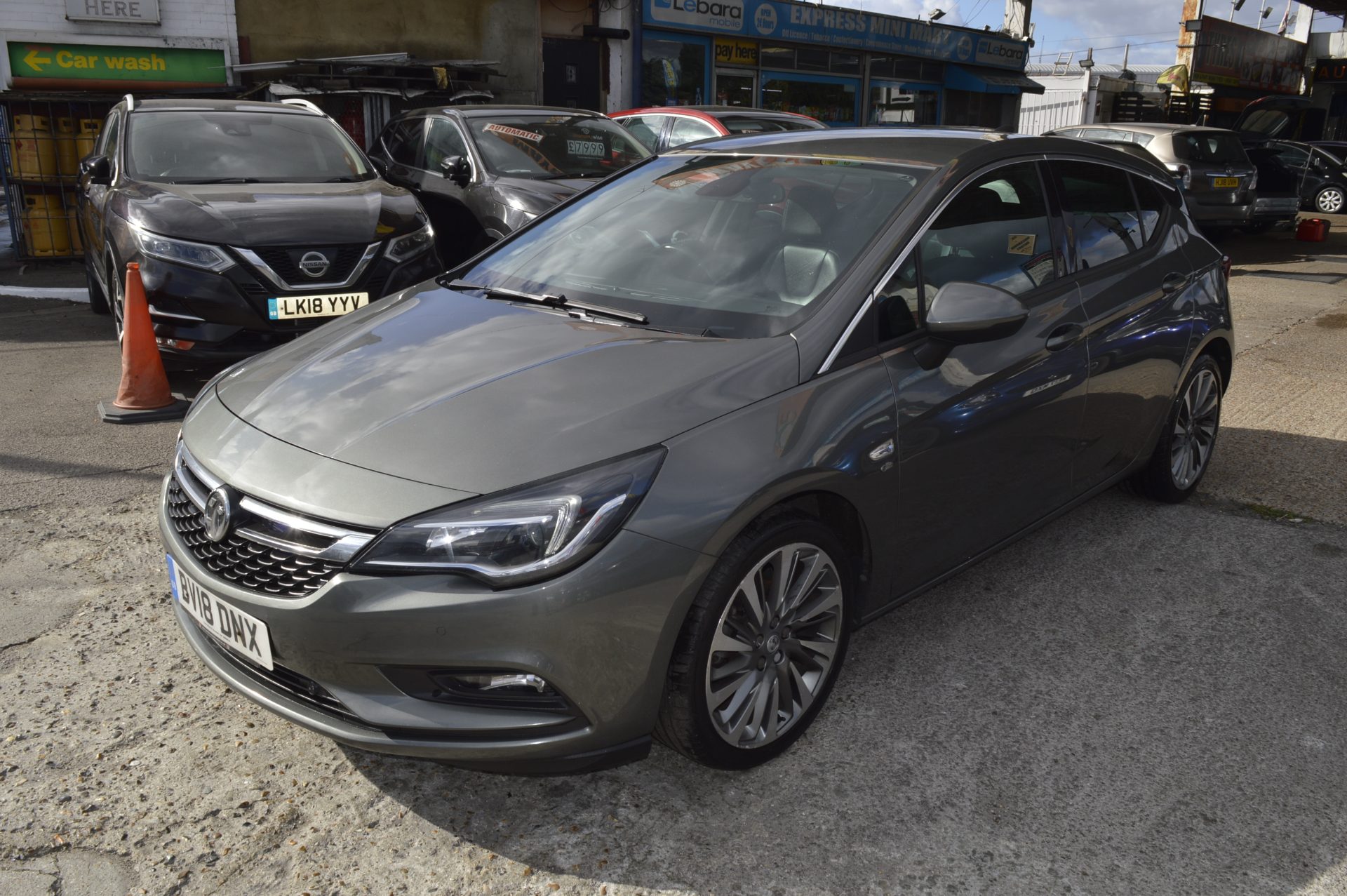 Vauxhall ASTRA ELITE AUTO - Image 3