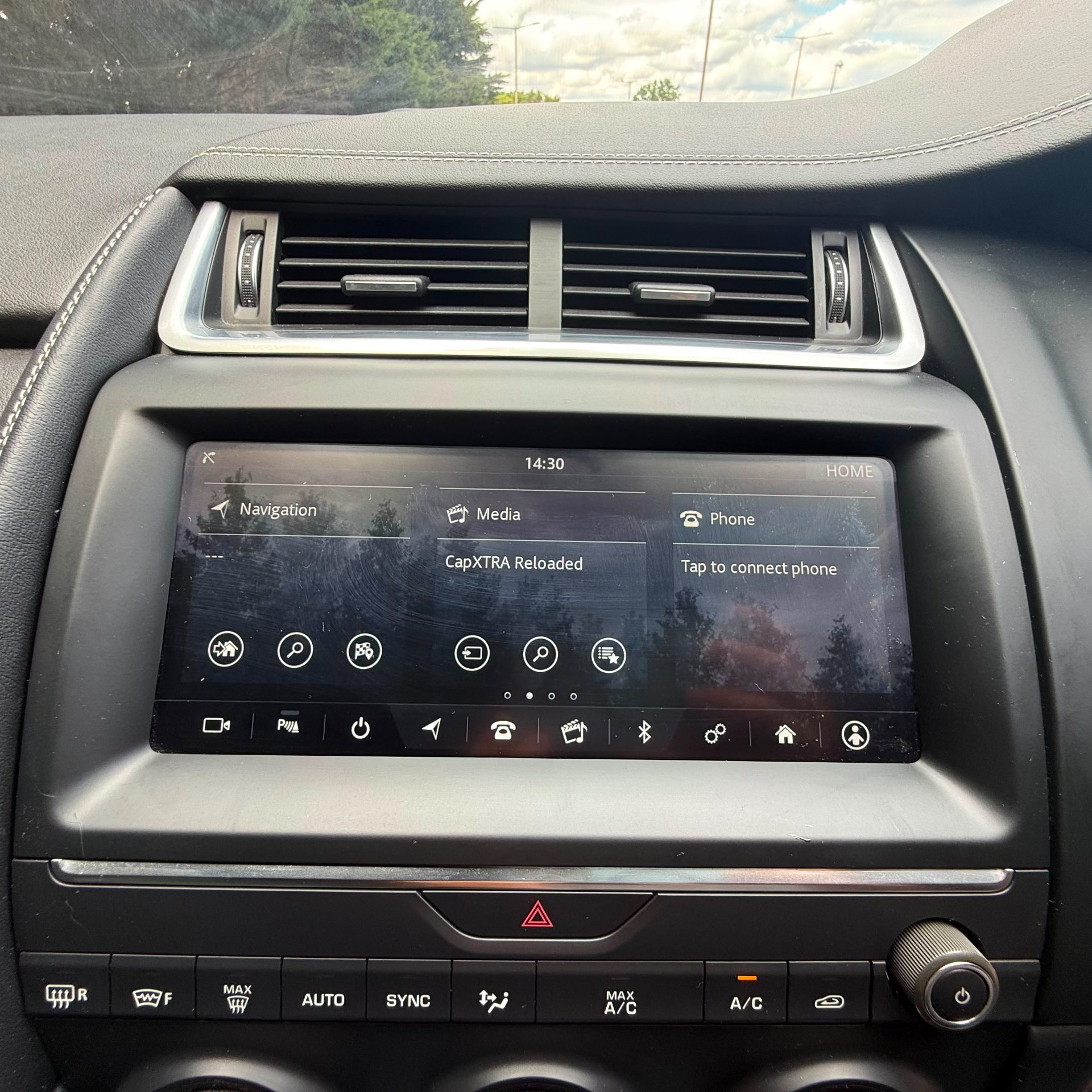 Jaguar Jaguar E-PACE 2.0 D150 R-Dynamic S SUV 5dr Diesel Auto AWD Euro 6 (s/s) (150 ps) - Image 19
