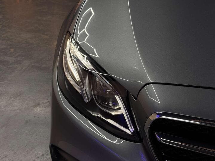 Mercedes-Benz E-Class - Image 19