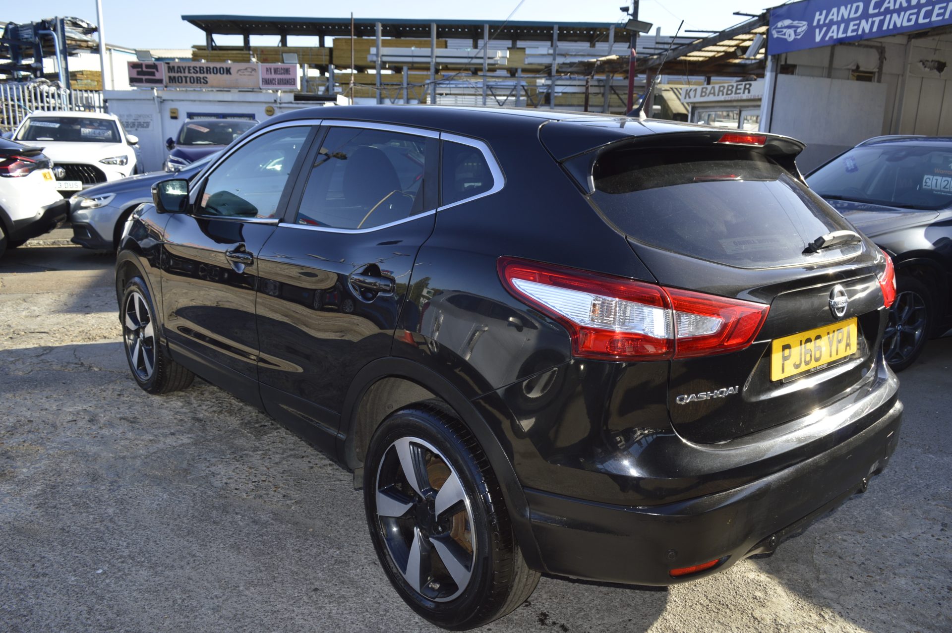 Nissan QASHQAI - Image 4
