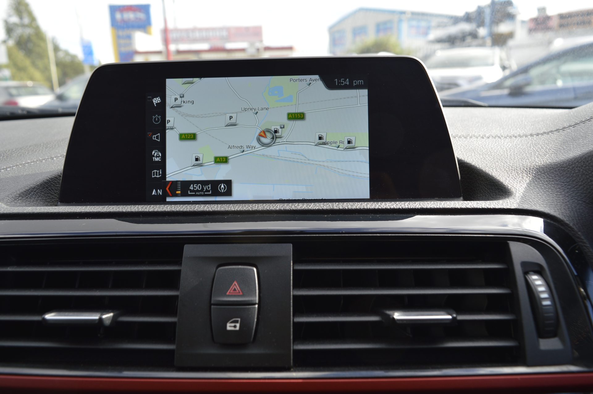 Bmw 1 SERIES 118I AUTO - Image 17