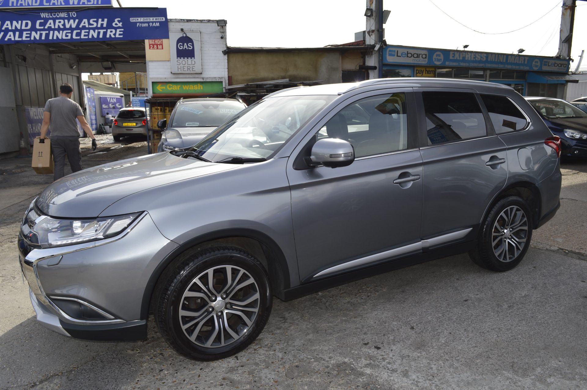 Mitsubishi OUTLANDER 4H - Image 5
