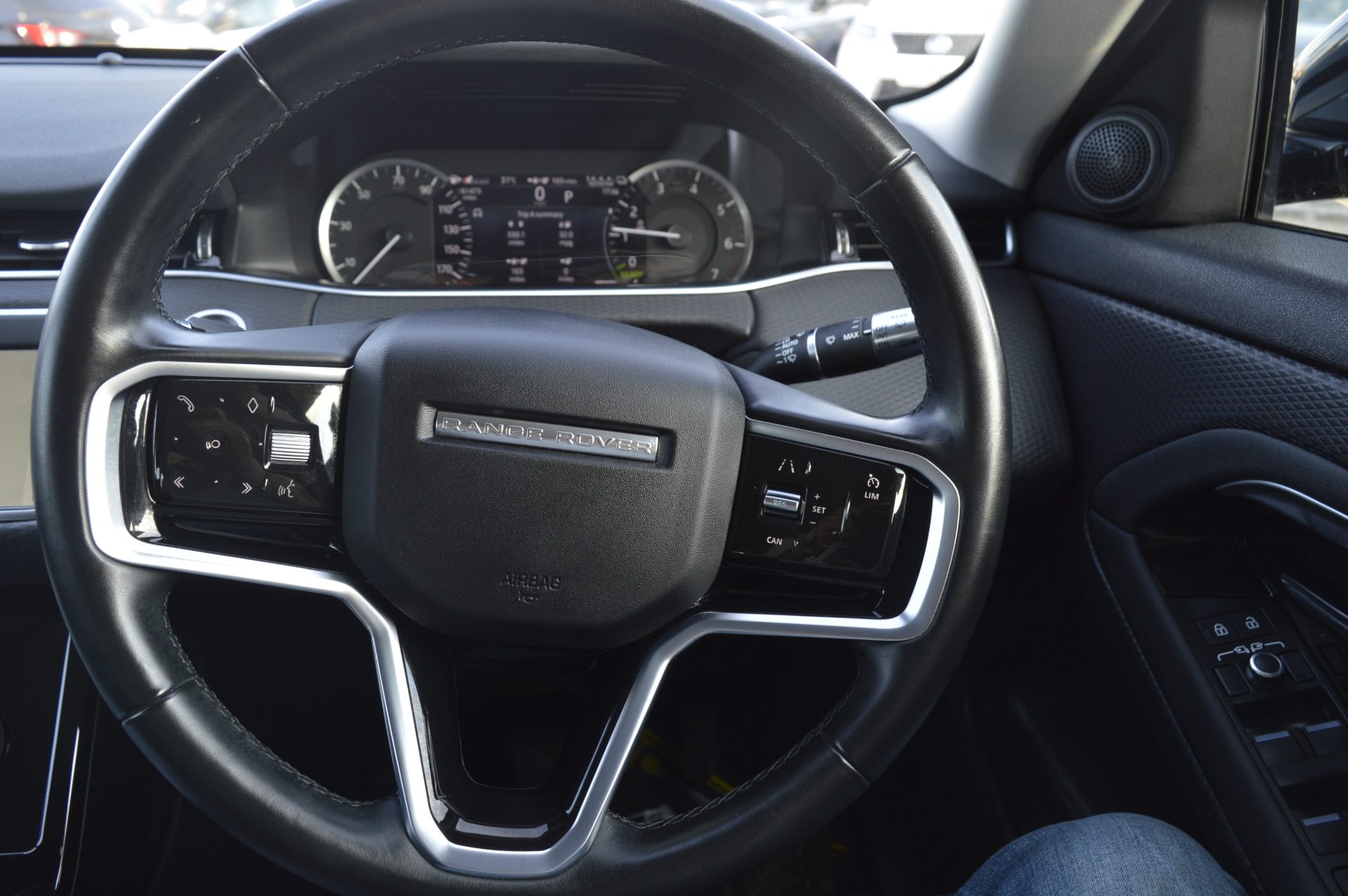 Land Rover RANGEROVER EVOQUE - Image 17