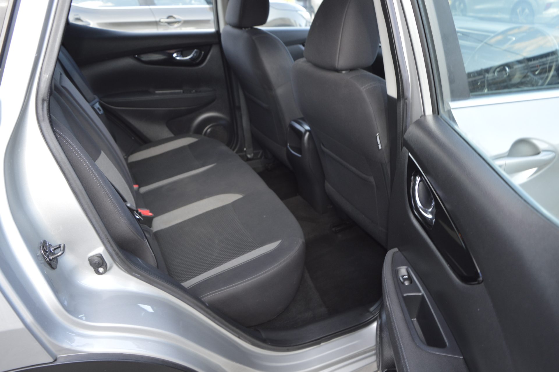 Nissan QASHQAI - Image 12