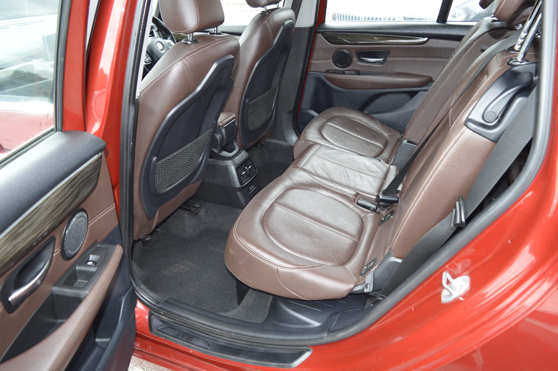 Bmw 218i 7 seats petrol - Image 12