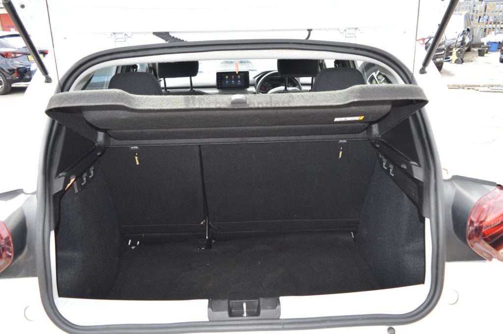 Dacia Sandero - Image 10