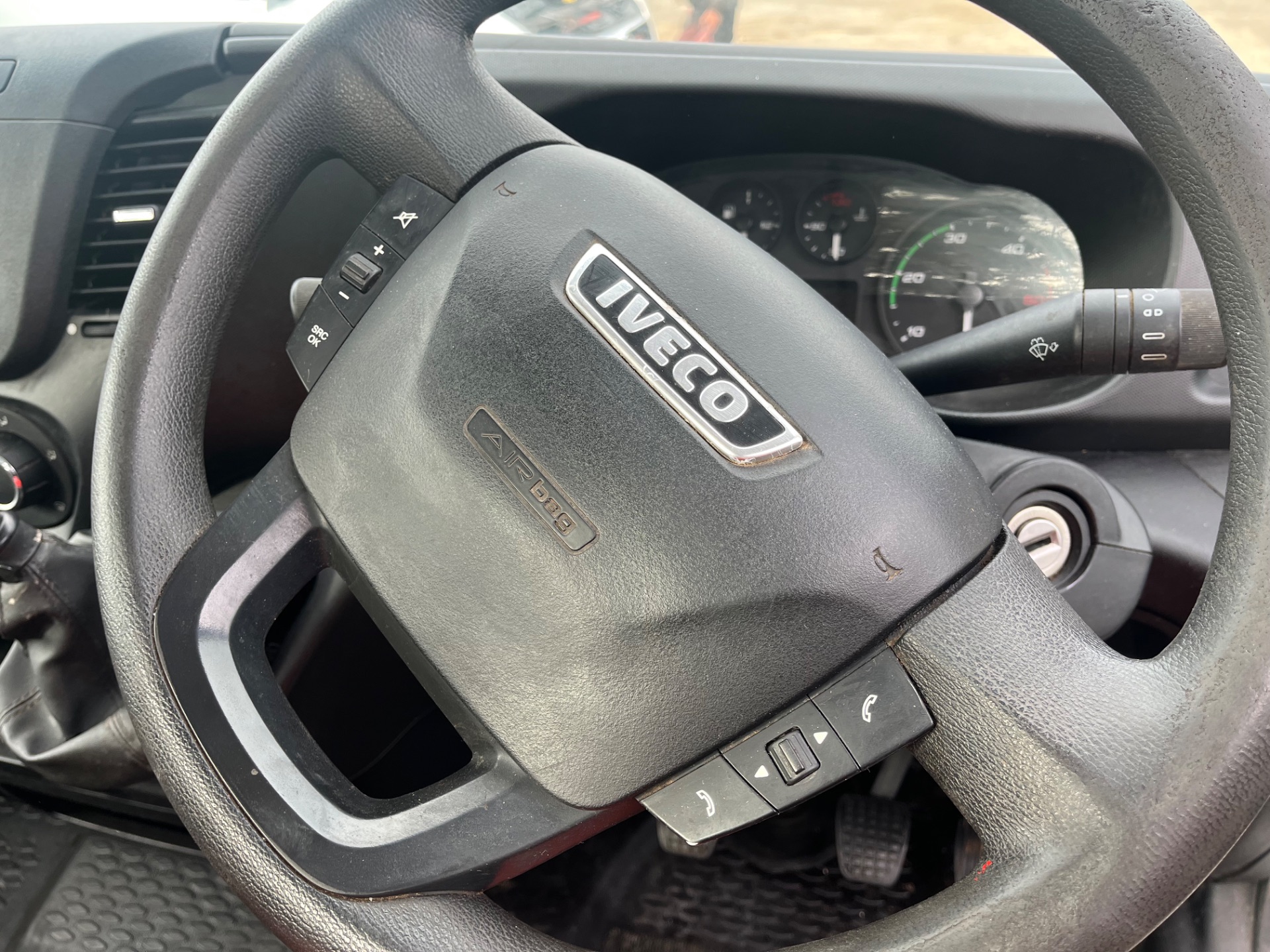 Iveco Daily 3510 Alloy TIPPER - Image 13