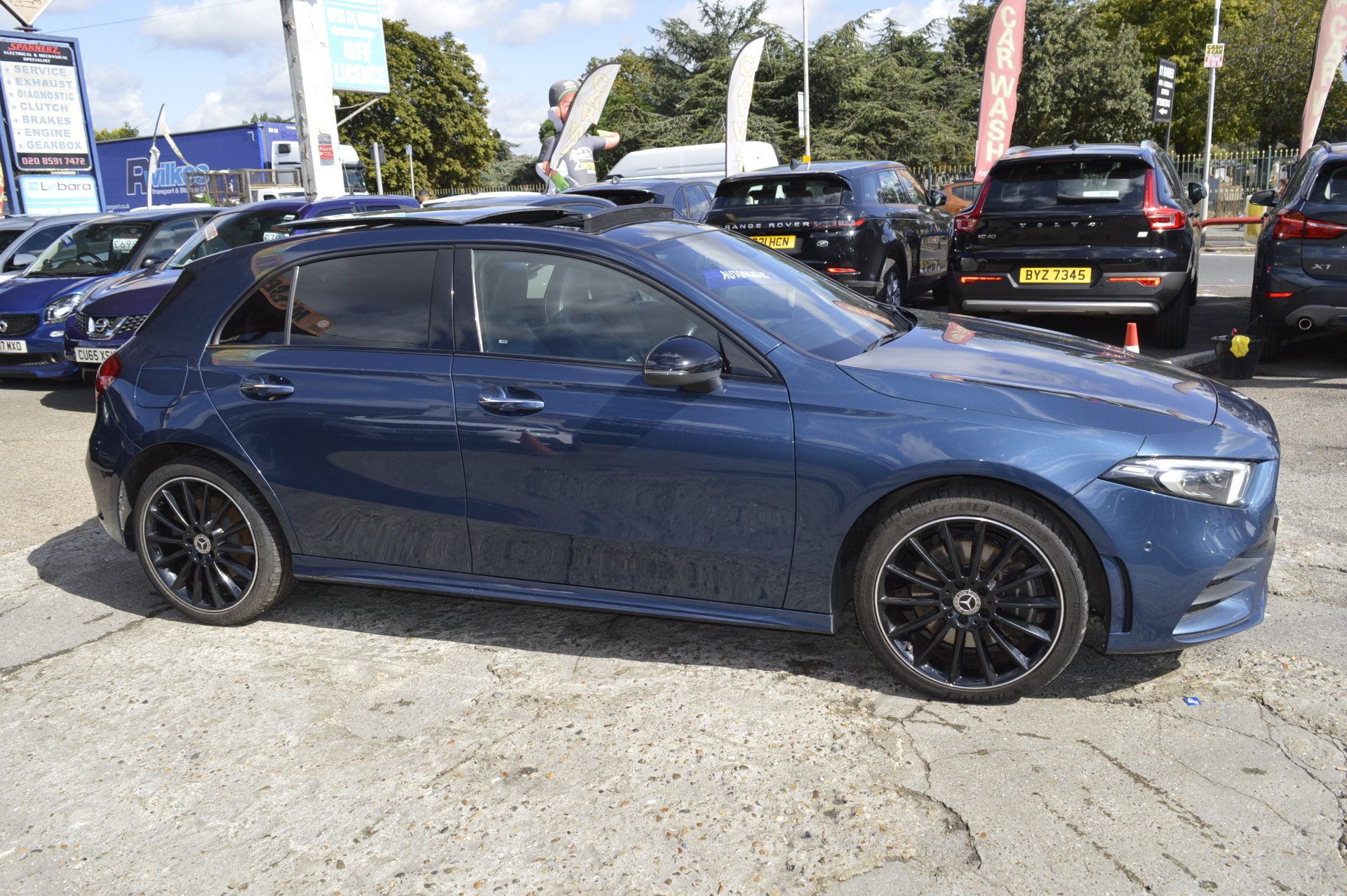 Mercedes-benz A250E AUTO PLUG IN HYBRID - Image 6