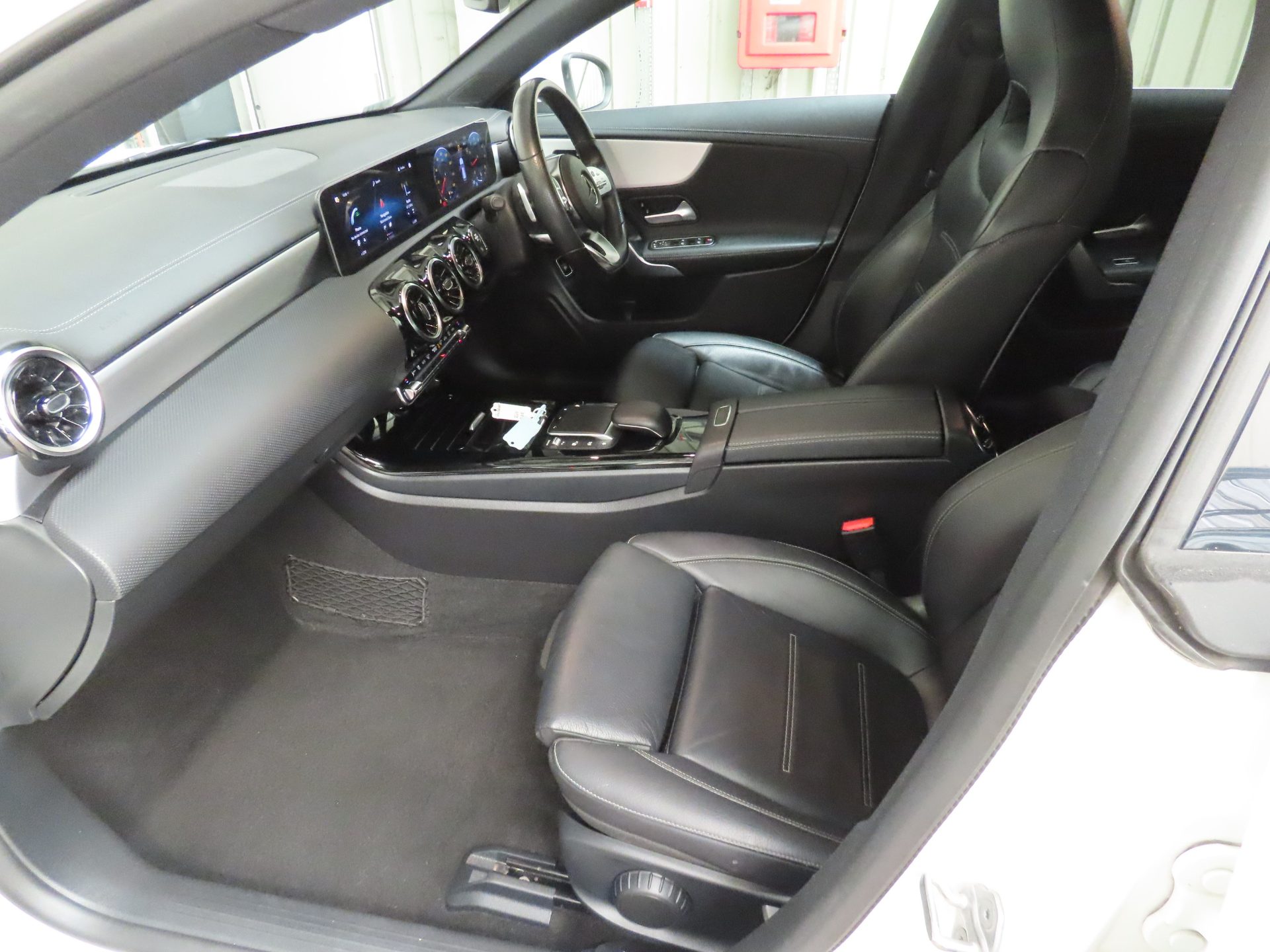 Mercedes-benz Cla200 - Image 7