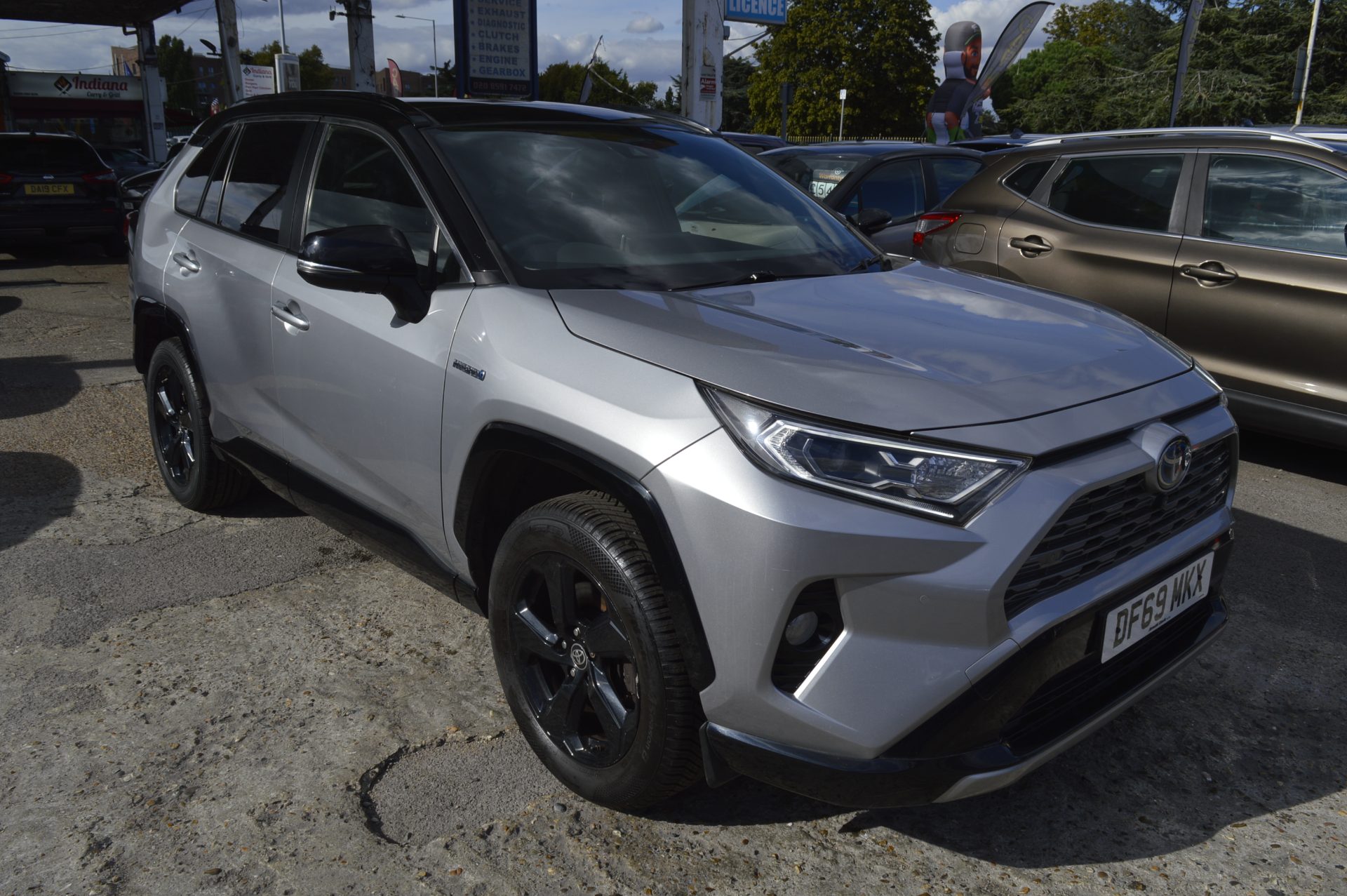 TOYOTA RAV-4 HYBRID