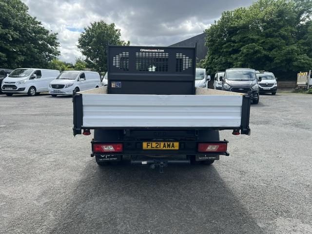 Ford Transit 2.0 350 Ecoblue - Image 2
