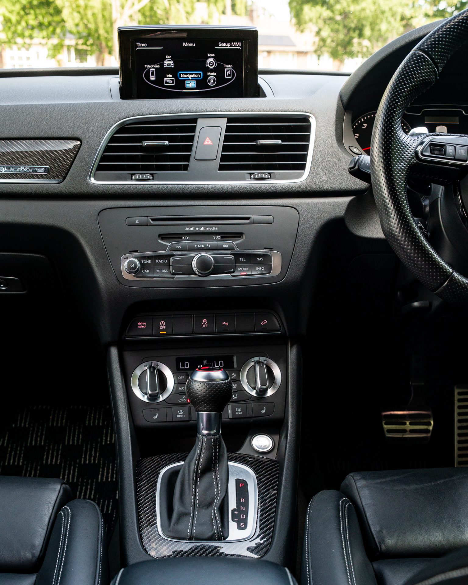 Audi RSQ3 - Image 22