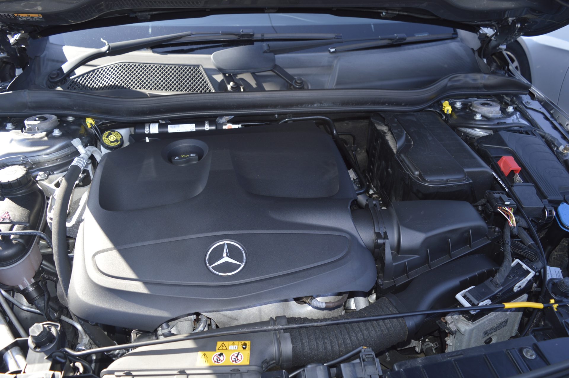 Mercedes-benz GLA AUTO - Image 20