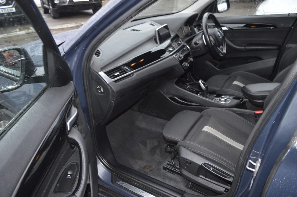 Bmw X1 - Image 16
